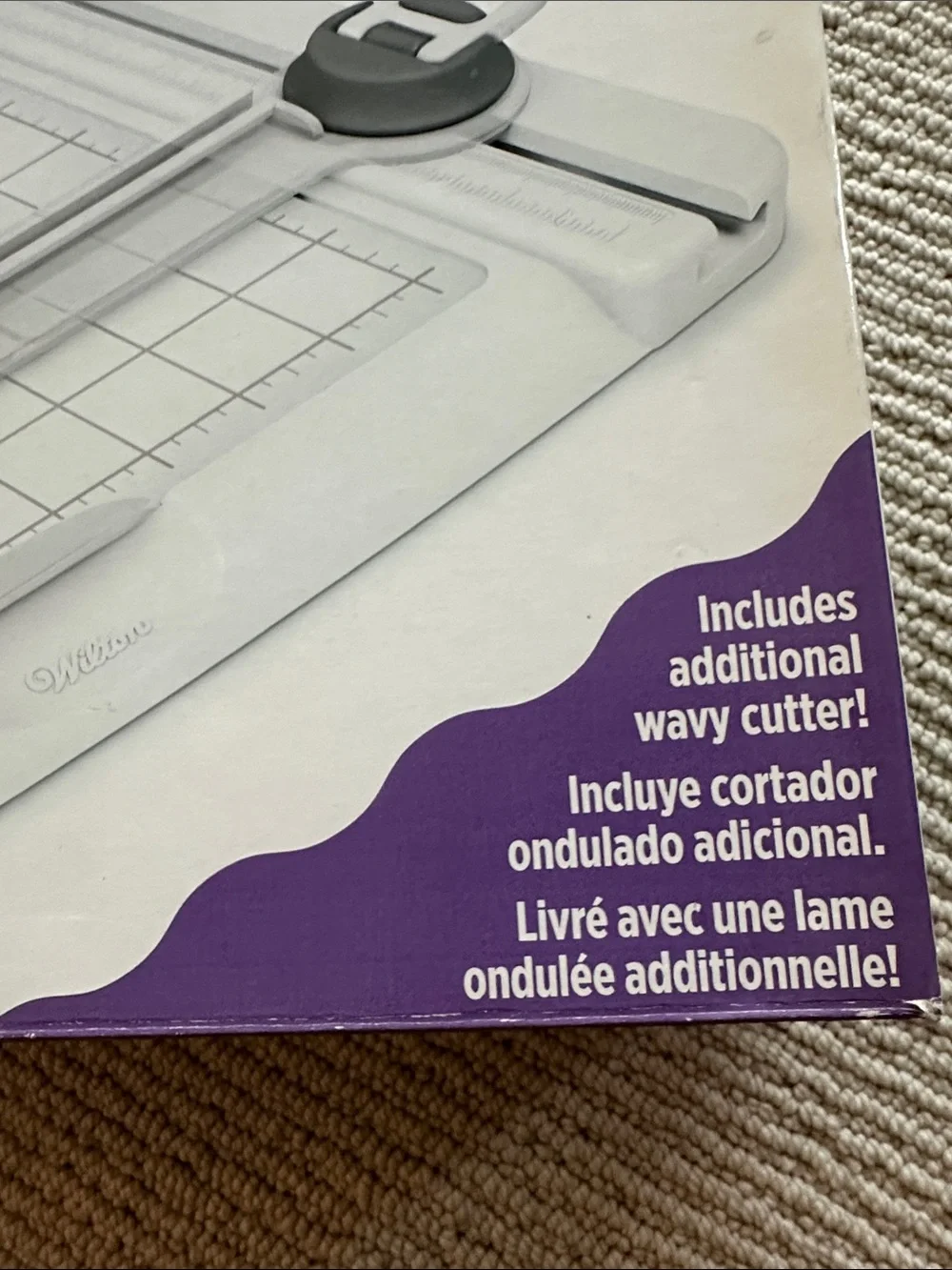 Wilton Slide-N-Cut Edge Cutter - White with Gray Accents